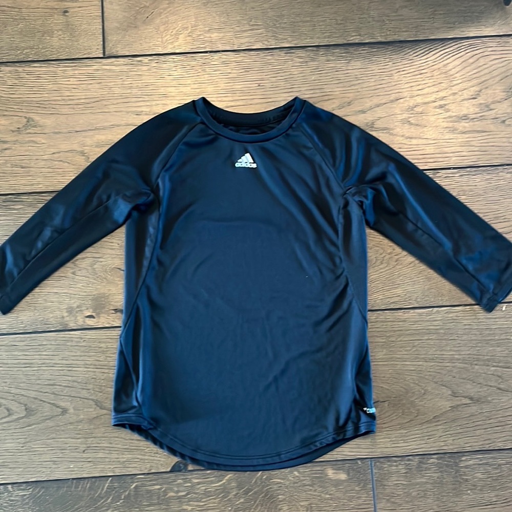 Kids Adidas 3/4 sleeve base layer - M
